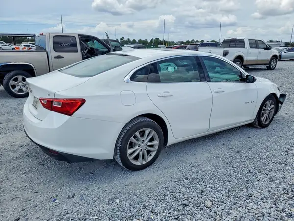 1G1ZD5ST4JF128538 — 2018 Chevrolet Malibu, фото 3 с аукциона Copart 06.10.2026, Передняя часть