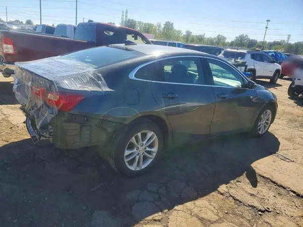 1G1ZD5ST2JF250315 — 2018 Chevrolet Malibu, фото 3 с аукциона Copart, Задняя часть
