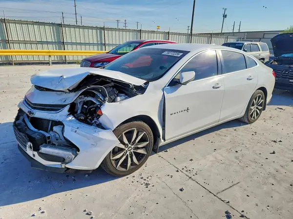 1G1ZD5ST2JF277725 — 2018 Chevrolet Malibu, Передняя часть (Front End), фото до ремонта
