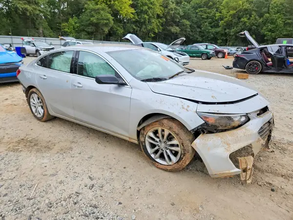 1G1ZD5ST4JF269609 — 2018 Chevrolet Malibu, фото 4 с аукциона Copart, Передняя часть