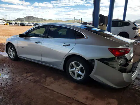 2018 Chevrolet Malibu VIN 1G1ZB5ST5JF178662 фото 2