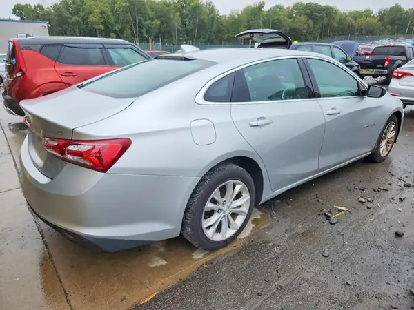 1G1ZD5ST4KF223151 — 2019 Chevrolet Malibu, фото 3 с аукциона Copart, Механические повреждения