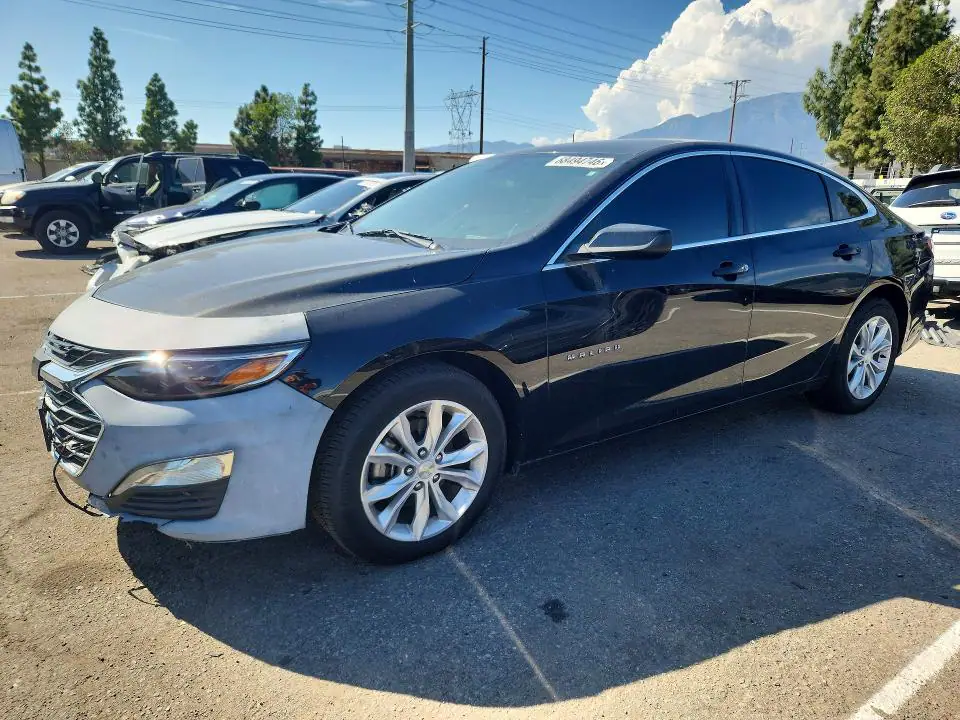 1G1ZD5ST9KF122087 Chevrolet Malibu 2019 — повреждение Задняя часть, фото до ремонта