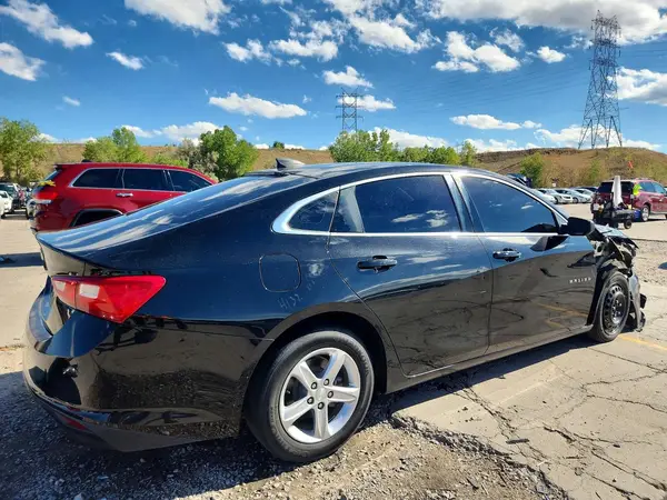 1G1ZB5ST2KF124737 — 2019 Chevrolet Malibu, фото 3 с аукциона Copart 14.10.2026, Передняя часть