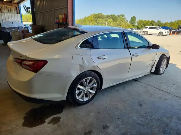 1G1ZD5ST5KF201207 — 2019 Chevrolet Malibu, фото 3 с аукциона Copart, Передняя часть