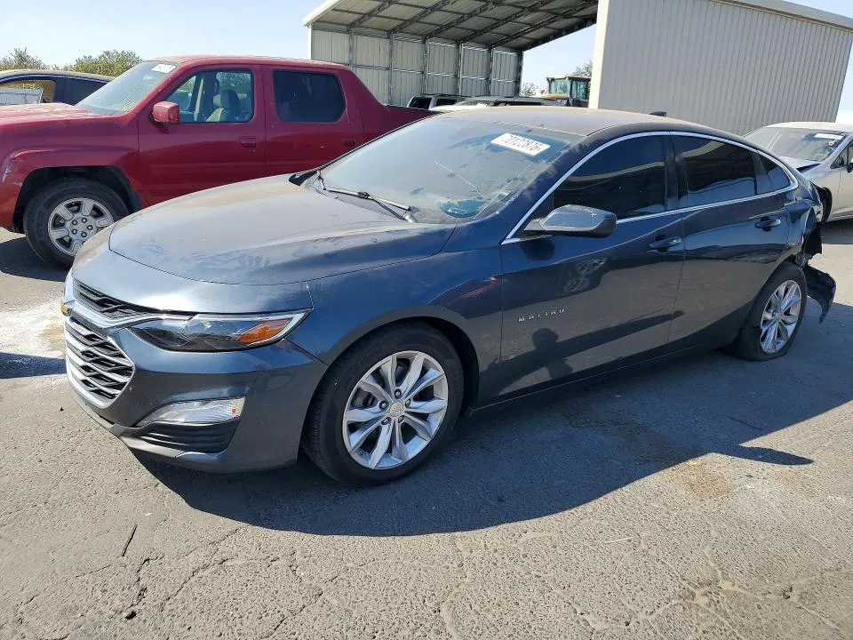 2019 Chevrolet Malibu VIN 1G1ZD5ST8KF171765 фото 1