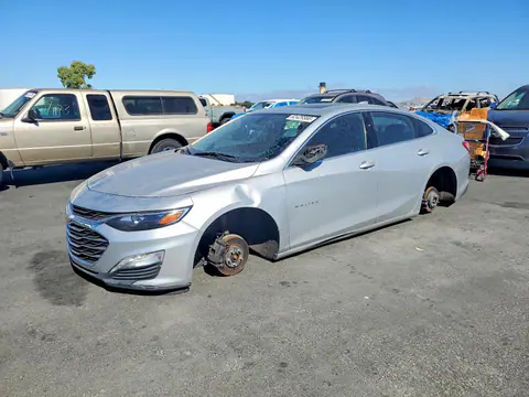 2020 Chevrolet Malibu VIN 1G1ZD5ST5LF012767 фото 1