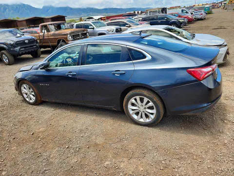 2020 Chevrolet Malibu VIN 1G1ZD5ST0LF040461 фото 2