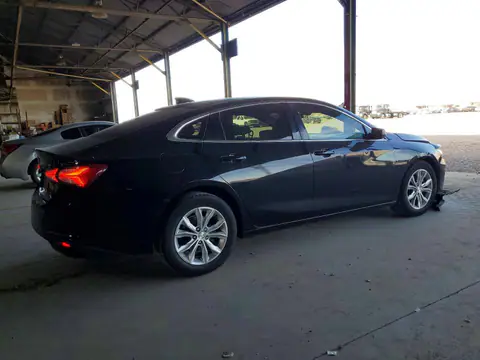 2020 Chevrolet Malibu VIN 1G1ZD5ST7LF089530 фото 3