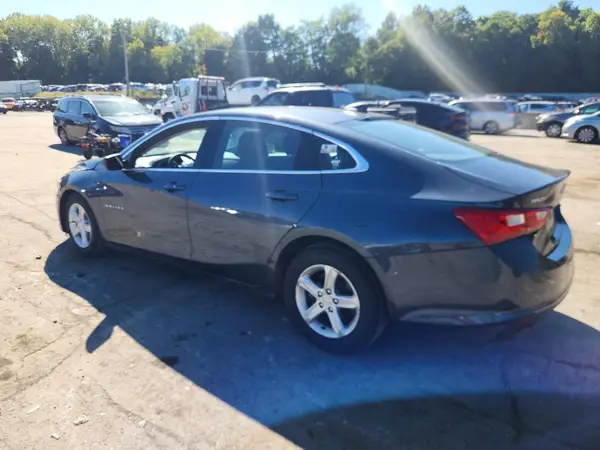 1G1ZB5ST4MF052104 — 2021 Chevrolet Malibu, фото 2 с аукциона Copart, Передняя часть