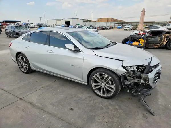 1G1ZE5SX2NF106978 — 2022 Chevrolet Malibu, фото 4 с аукциона Copart, Передняя часть