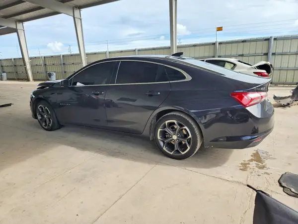 1G1ZD5ST3NF128150 — 2022 Chevrolet Malibu, фото 2 с аукциона Copart, Передняя часть