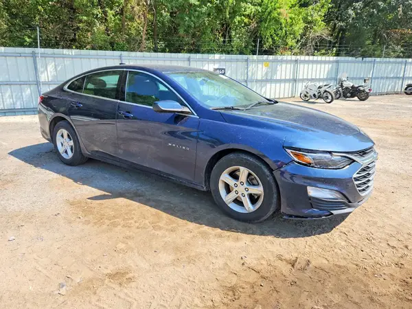 1G1ZD5ST5NF143653 — 2022 Chevrolet Malibu, фото 4 с аукциона Copart, Передняя часть