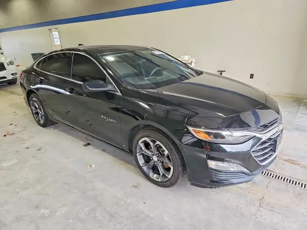 1G1ZD5ST0PF124057 — 2023 Chevrolet Malibu, фото 4 с аукциона Copart, Механические повреждения