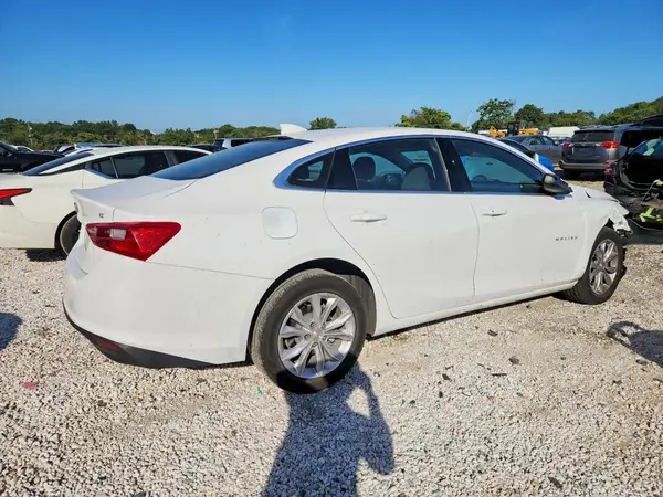 1G1ZD5ST8RF140767 — 2024 Chevrolet Malibu, фото 3 с аукциона Copart, Передняя часть