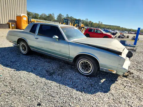 2G1AZ37K6B1413673 — 1981 Chevrolet Monte Carlo, фото 4 с аукциона Copart 19.10.2026, Передняя часть