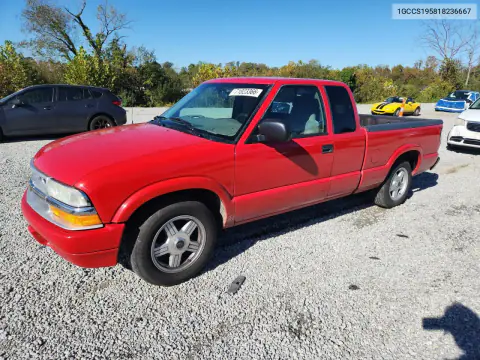 1GCCS195818236667 — 2001 Chevrolet S-10 Pickup, Передняя часть, фото до ремонта