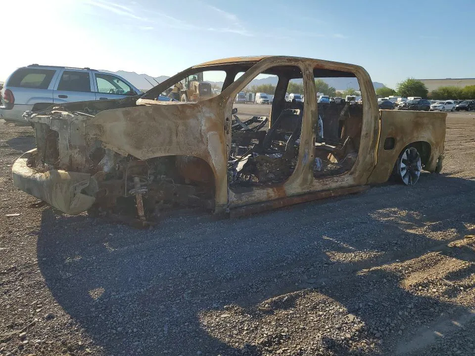 2022 Chevrolet SILVERADO LTD VIN 3GCPWBEK1NG175024 фото 1