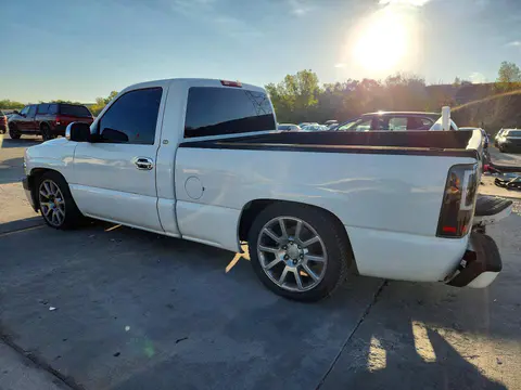 2000 CHEVROLET SILVERADO VIN 1GCEC14V5YE422885 фото 2