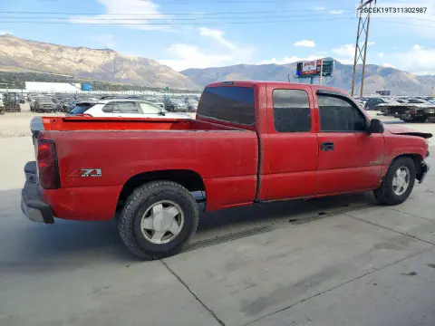 2001 Chevrolet Silverado K1500 VIN 2GCEK19T311302987 фото 3