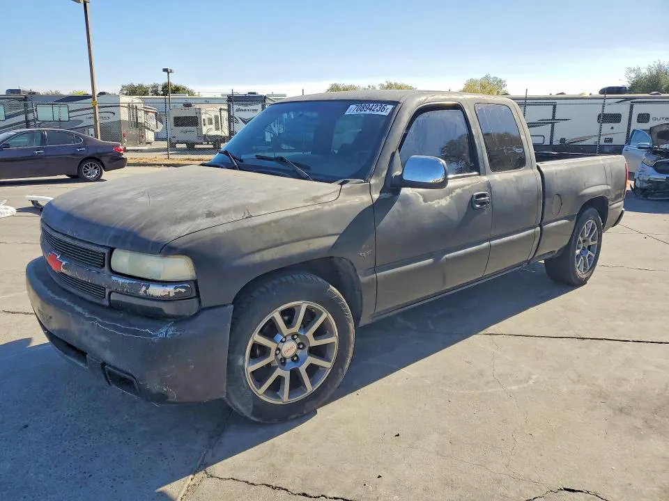2002 CHEVROLET SILVERADO VIN 2GCEC19V821190039 фото 1