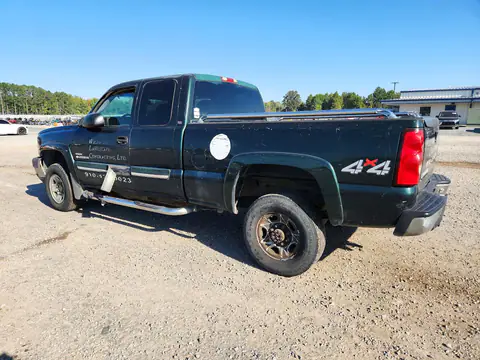 1GCHK29163E371885 — 2003 Chevrolet Silverado, фото 2 с аукциона Copart, Боковая часть