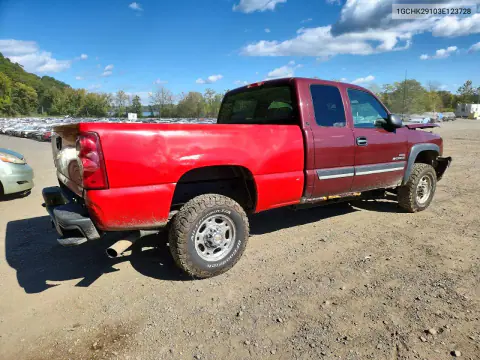 2003 Chevrolet Silverado K2500 Heavy Duty VIN 1GCHK29103E123728 фото 3