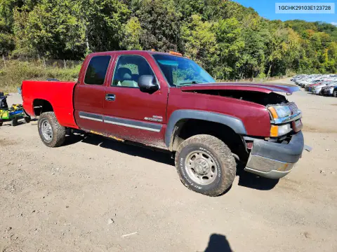 2003 Chevrolet Silverado K2500 Heavy Duty VIN 1GCHK29103E123728 фото 4