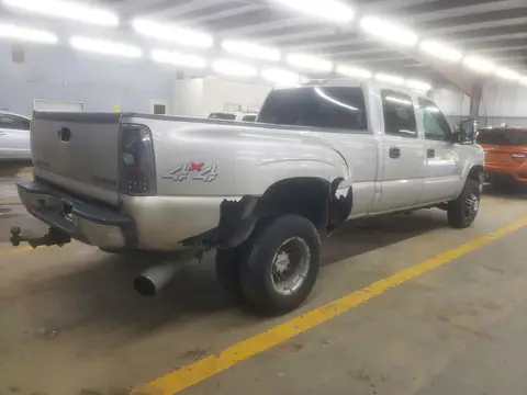 1GCJK33215F809640 — 2005 Chevrolet Silverado, фото 3 с аукциона Copart, Сторона