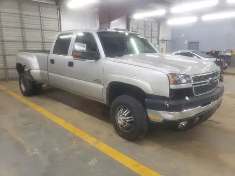1GCJK33215F809640 — 2005 Chevrolet Silverado, фото 4 с аукциона Copart, Сторона