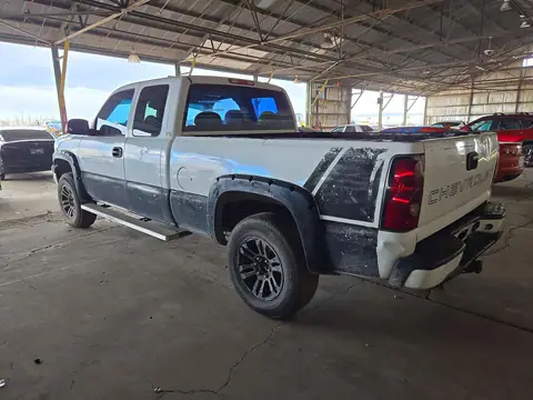 1GCEC19X85Z327185 — 2005 Chevrolet Silverado, фото 2 с аукциона Copart 19.10.2026, Механические повреждения