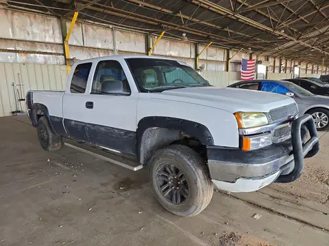 1GCEC19X85Z327185 — 2005 Chevrolet Silverado, фото 4 с аукциона Copart 19.10.2026, Механические повреждения