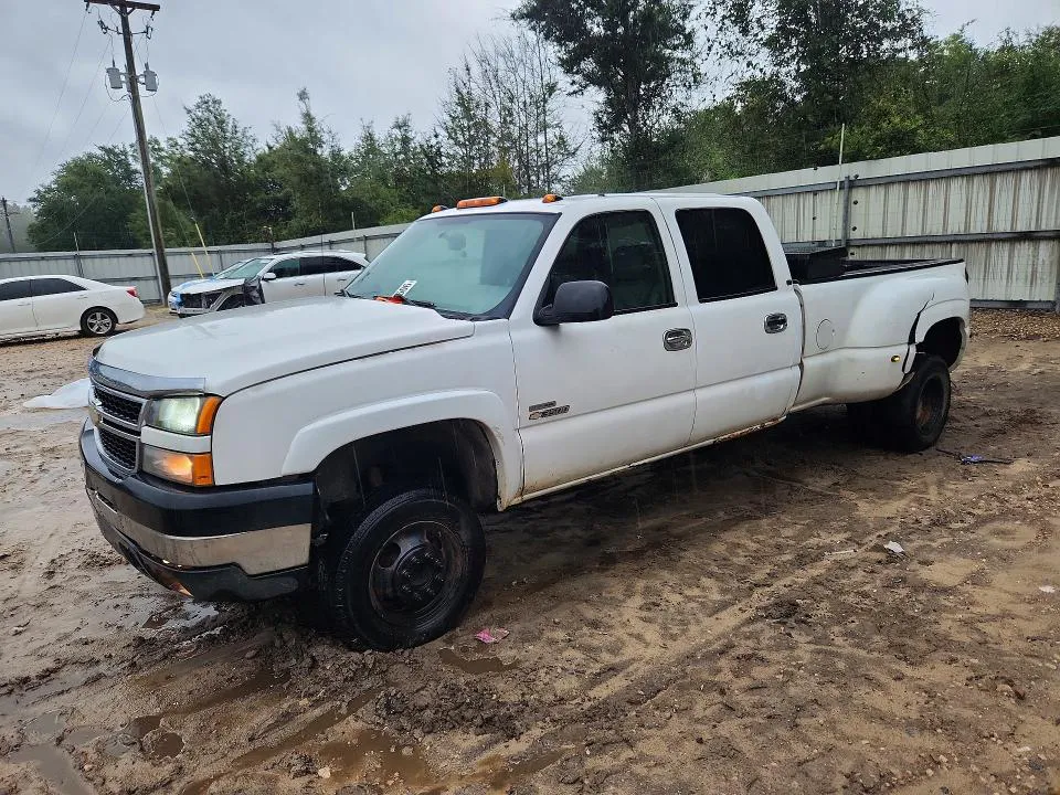 2006 CHEVROLET SILVERADO VIN 1GCJK33D76F221549 фото 1