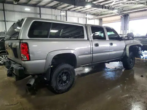 2006 Chevrolet Silverado K2500 Heavy Duty VIN 1GCHK23DX6F203443 фото 3