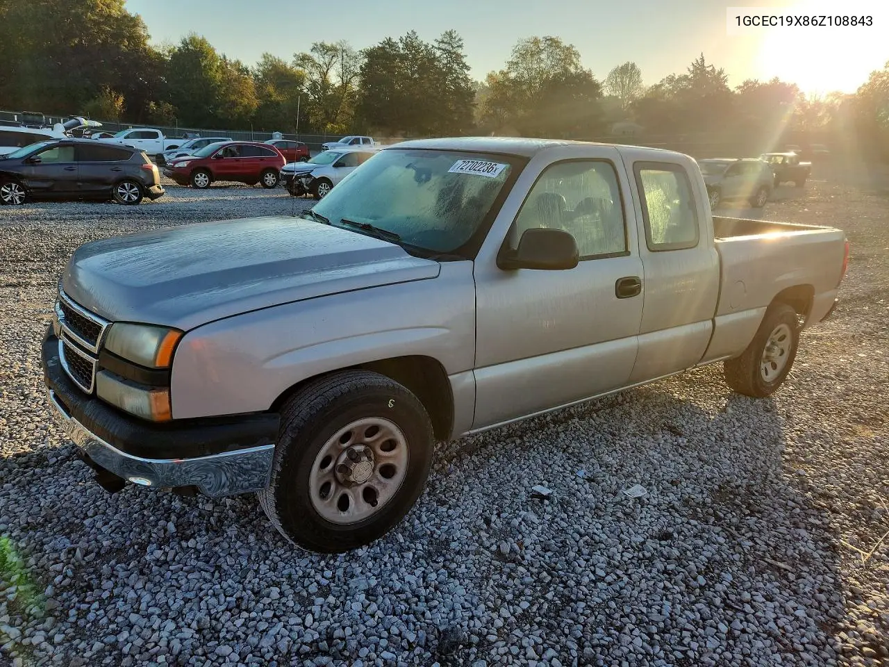 2006 Chevrolet Silverado C1500 VIN 1GCEC19X86Z108843 фото 1