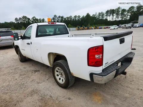 2007 Chevrolet Silverado C1500 VIN 1GCEC14077E575092 фото 2