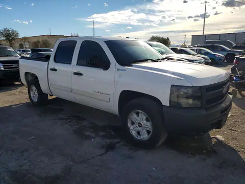 3GCXCUEJ7AG263128 — 2010 Chevrolet Silverado, фото 4 с аукциона Copart 06.10.2026, Боковая часть
