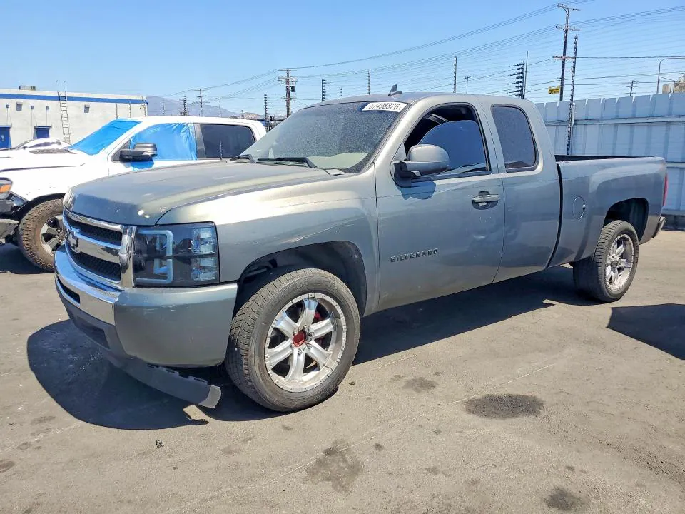 2011 CHEVROLET SILVERADO VIN 1GCRCREA8BZ452815 фото 1