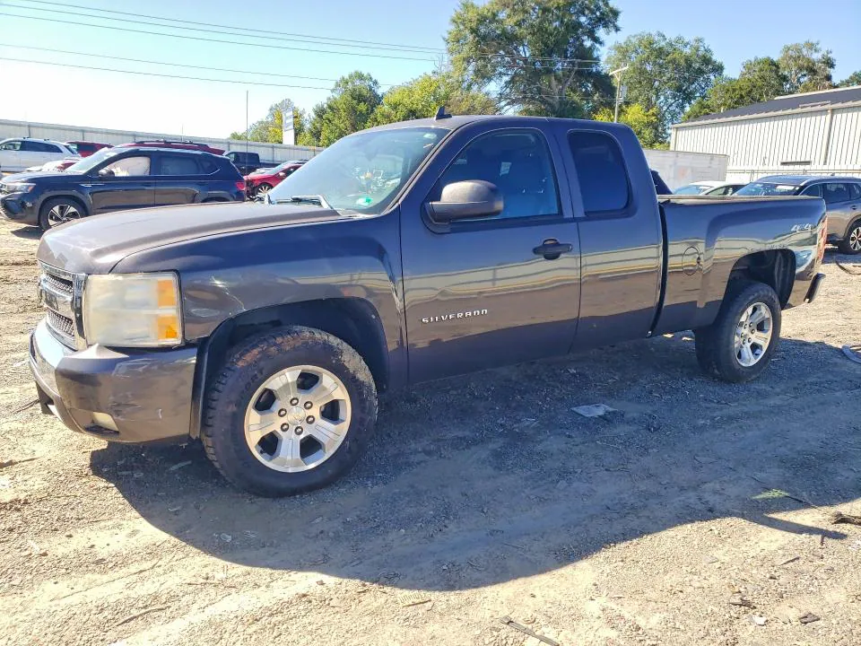 2011 CHEVROLET SILVERADO VIN 1GCRKSE34BZ109141 фото 1