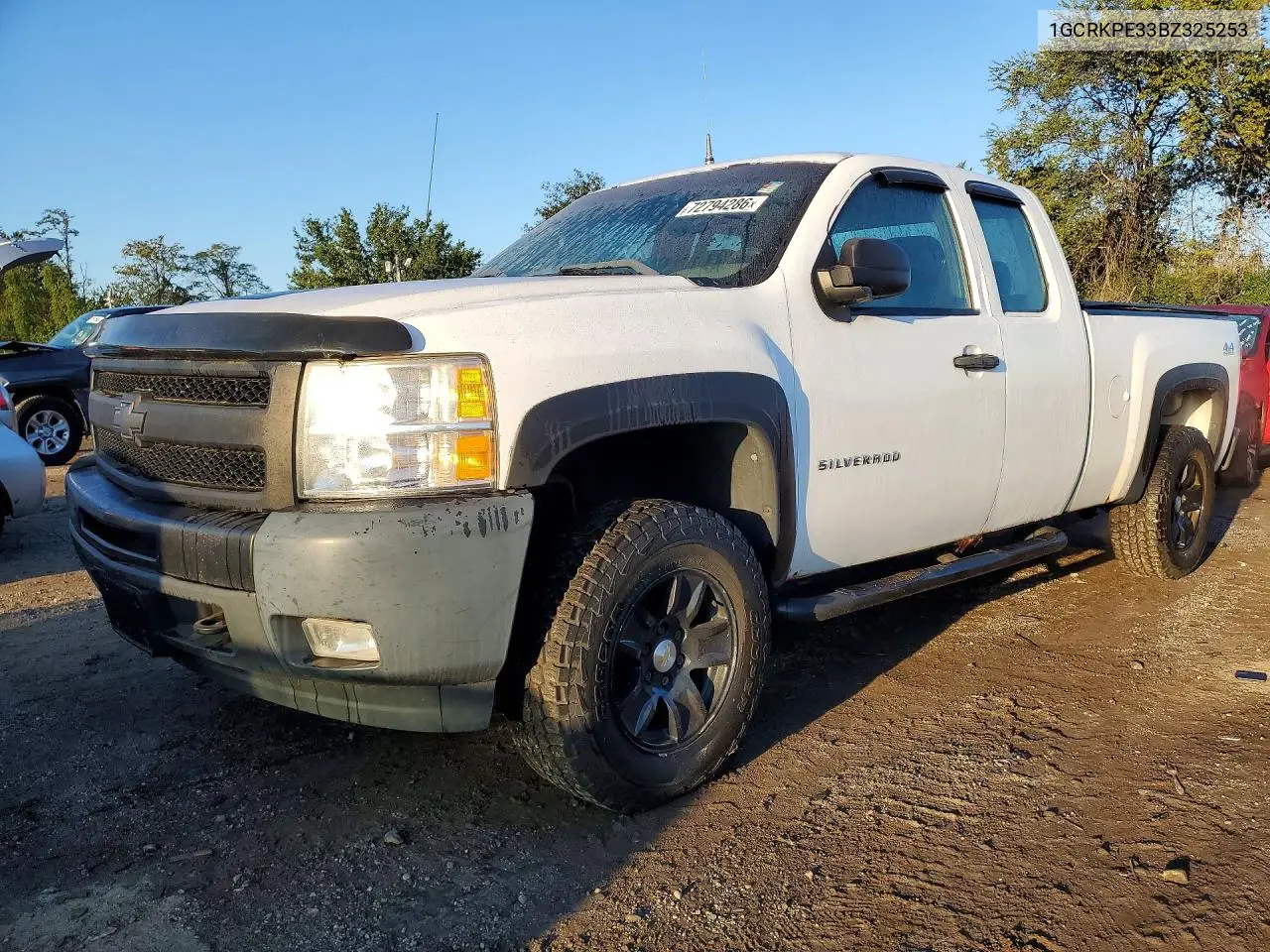 2011 Chevrolet Silverado K1500 VIN 1GCRKPE33BZ325253 фото 1