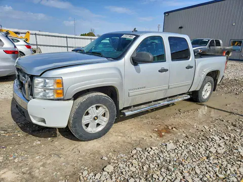 1GCPKSE77CF160744 — 2012 Chevrolet Silverado, Передняя часть (Front End), фото до ремонта