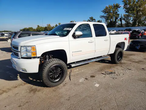 3GCPKSE75CG297082 — 2012 Chevrolet Silverado, Передняя часть, фото до ремонта