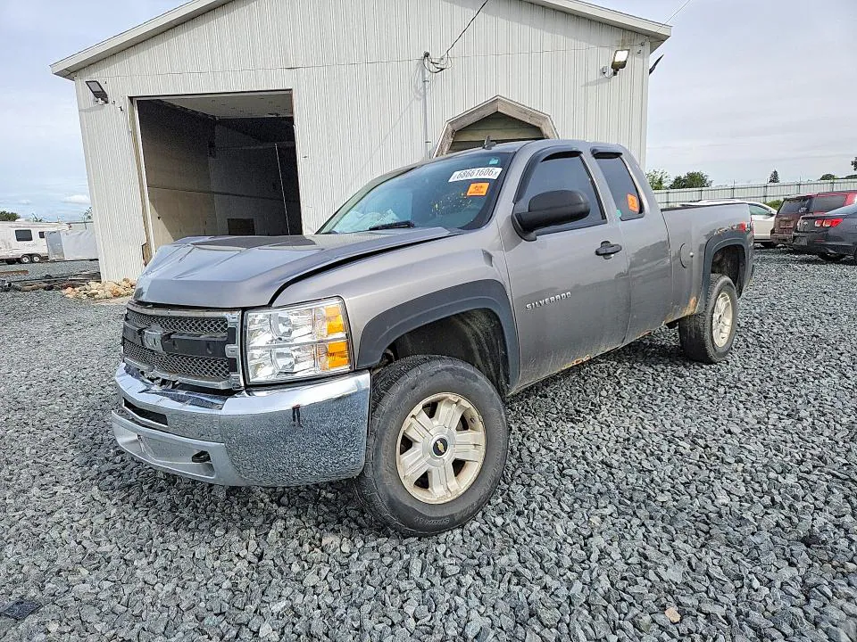2013 CHEVROLET SILVERADO VIN 1GCRKSE70DZ238015 фото 1