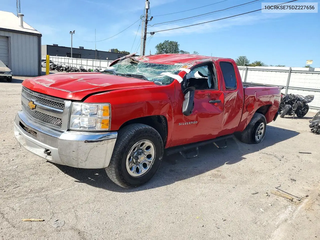 2013 Chevrolet Silverado K1500 Lt VIN 1GCRKSE75DZ227656 фото 1