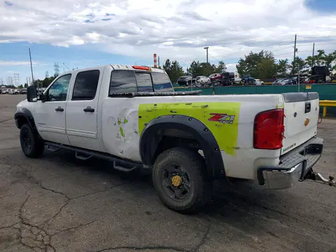 2014 Chevrolet Silverado VIN 1GC1KXCGXEF129786 фото 2