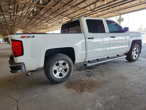 2014 Chevrolet Silverado VIN 3GCUKREC1EG207597 фото 3