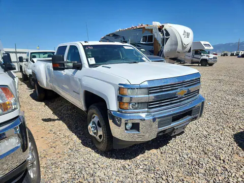 2015 Chevrolet Silverado VIN 1GC4KZC82FF561016 фото 4