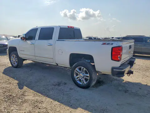 2016 CHEVROLET SILVERADO VIN 1GC1KWE8XGF301754 фото 2