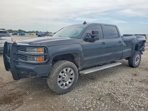 1GC1KUE82GF136156 — 2016 Chevrolet Silverado, Задняя часть (Rear End), фото до ремонта