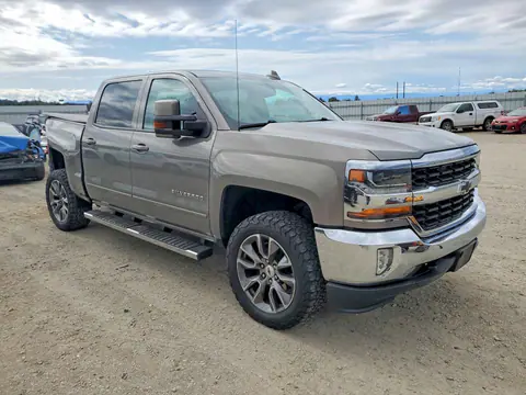 2017 Chevrolet Silverado VIN 3GCUKREC4HG256944 фото 4